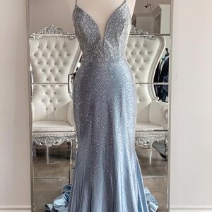 SHERRI HILL #54273.   New!